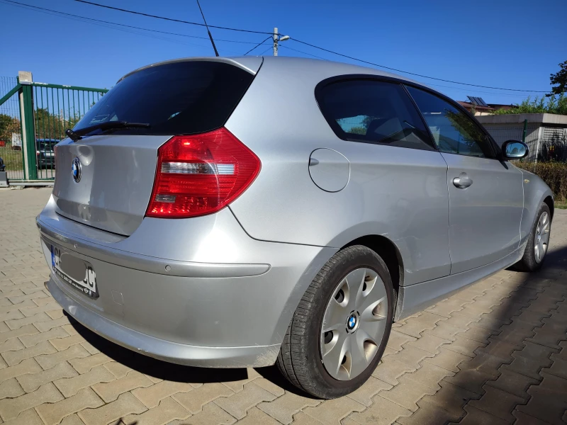 BMW 116 d Facelift, снимка 2 - Автомобили и джипове - 47441712