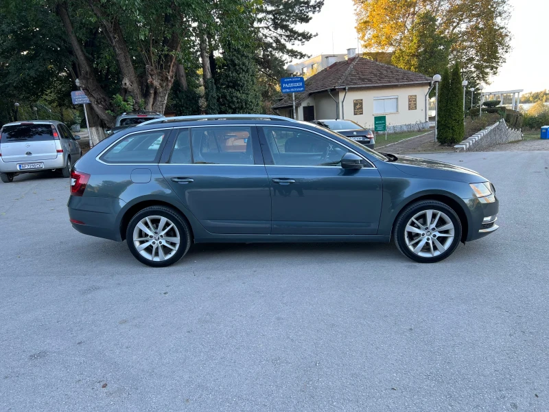 Skoda Octavia Full Led * 4X4* , снимка 6 - Автомобили и джипове - 47592146