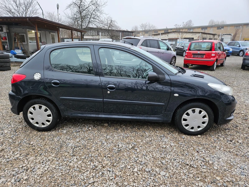 Peugeot 206 206+ 1.1 60кс, снимка 2 - Автомобили и джипове - 49316175