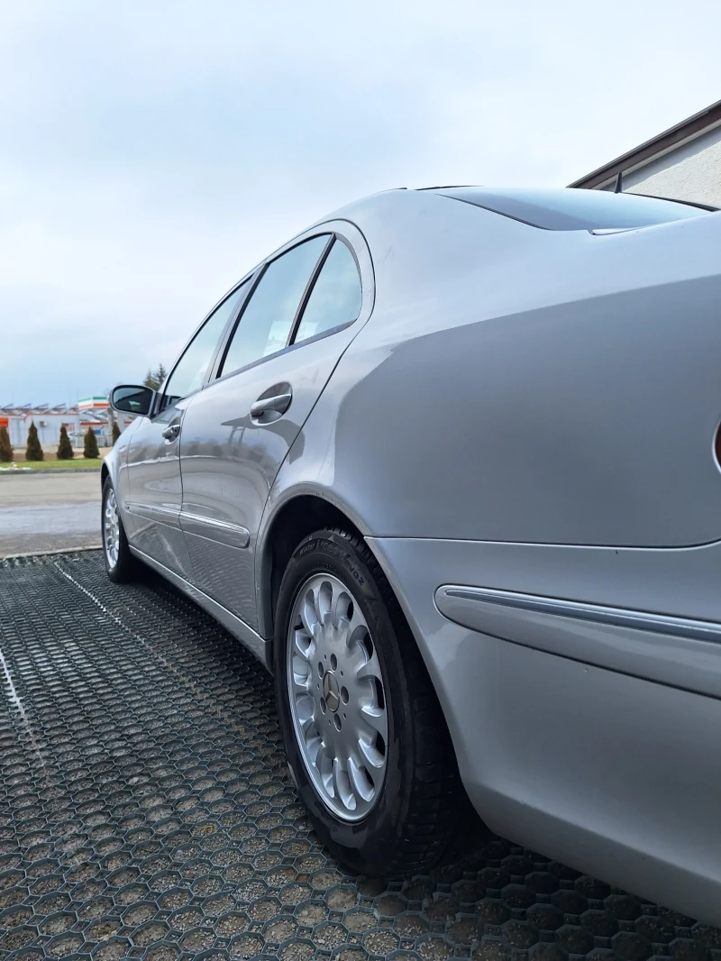 Mercedes-Benz E 320 320, снимка 6 - Автомобили и джипове - 49324341