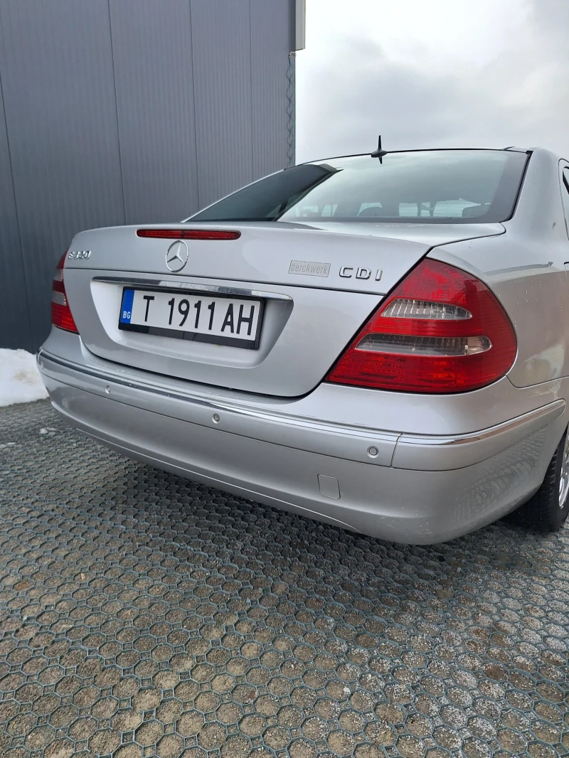 Mercedes-Benz E 320 320, снимка 5 - Автомобили и джипове - 49324341