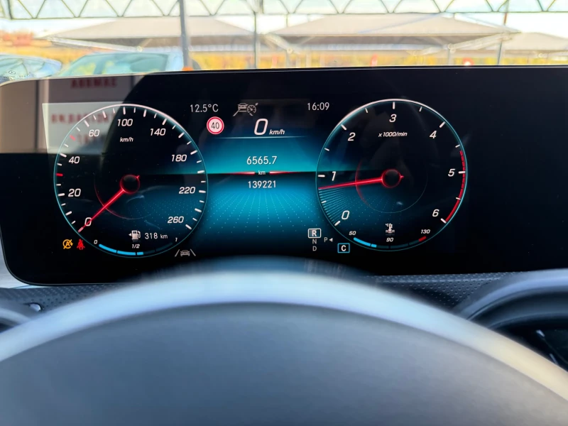 Mercedes-Benz CLA 200 200CDI 150ps. PREMIUM AMG! СОБСТВЕН ЛИЗИНГ/БАРТЕР, снимка 13 - Автомобили и джипове - 51600578