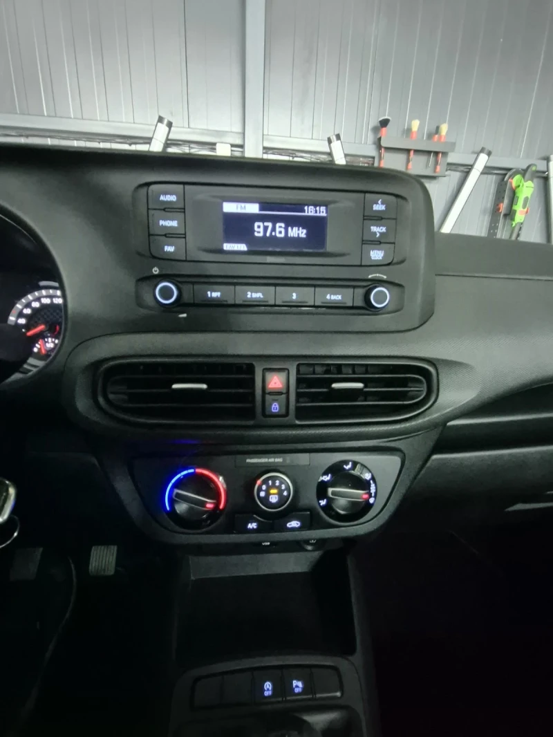 Hyundai I10 1.2 84ks 140000km РЕАЛНИ , снимка 9 - Автомобили и джипове - 52432555