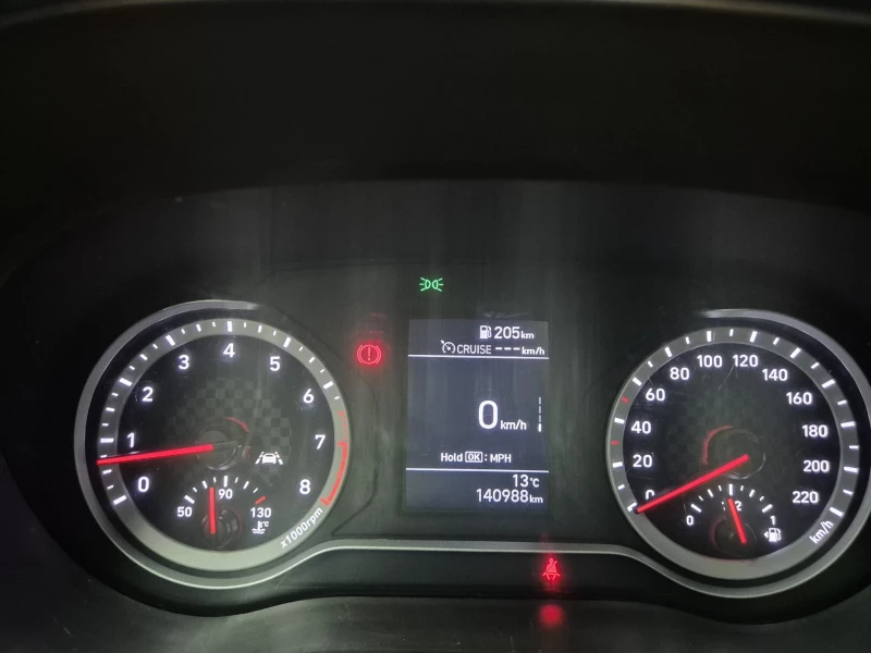 Hyundai I10 1.2 84ks 140000km РЕАЛНИ , снимка 8 - Автомобили и джипове - 52432555