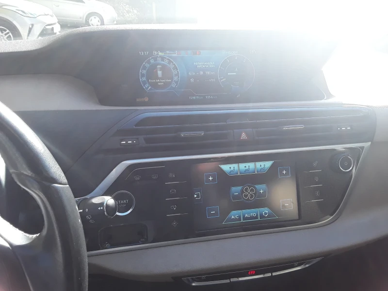 Citroen C4 Picasso 1.6 бензин, снимка 7 - Автомобили и джипове - 52233172