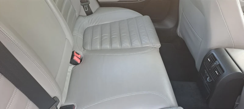 VW Passat, снимка 15 - Автомобили и джипове - 52727897