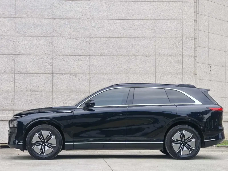 Xpeng G9 78.2kWh 470 km, снимка 4 - Автомобили и джипове - 52858514