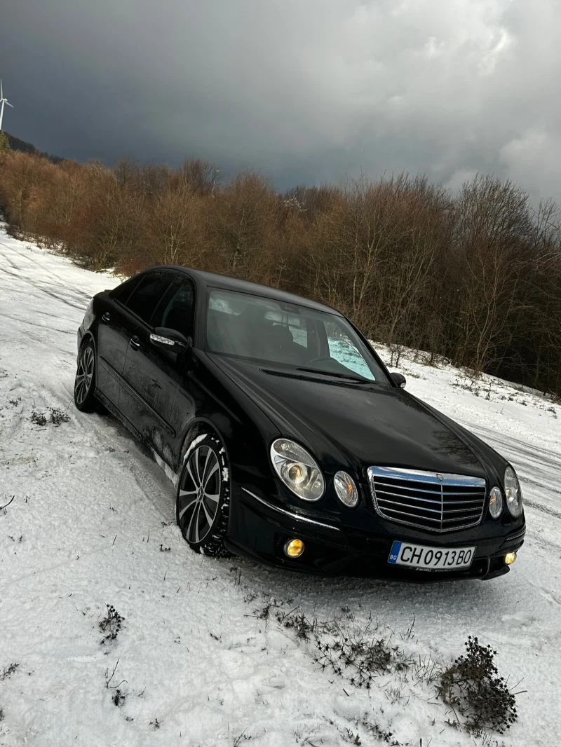 Mercedes-Benz E 270, снимка 2 - Автомобили и джипове - 52946866
