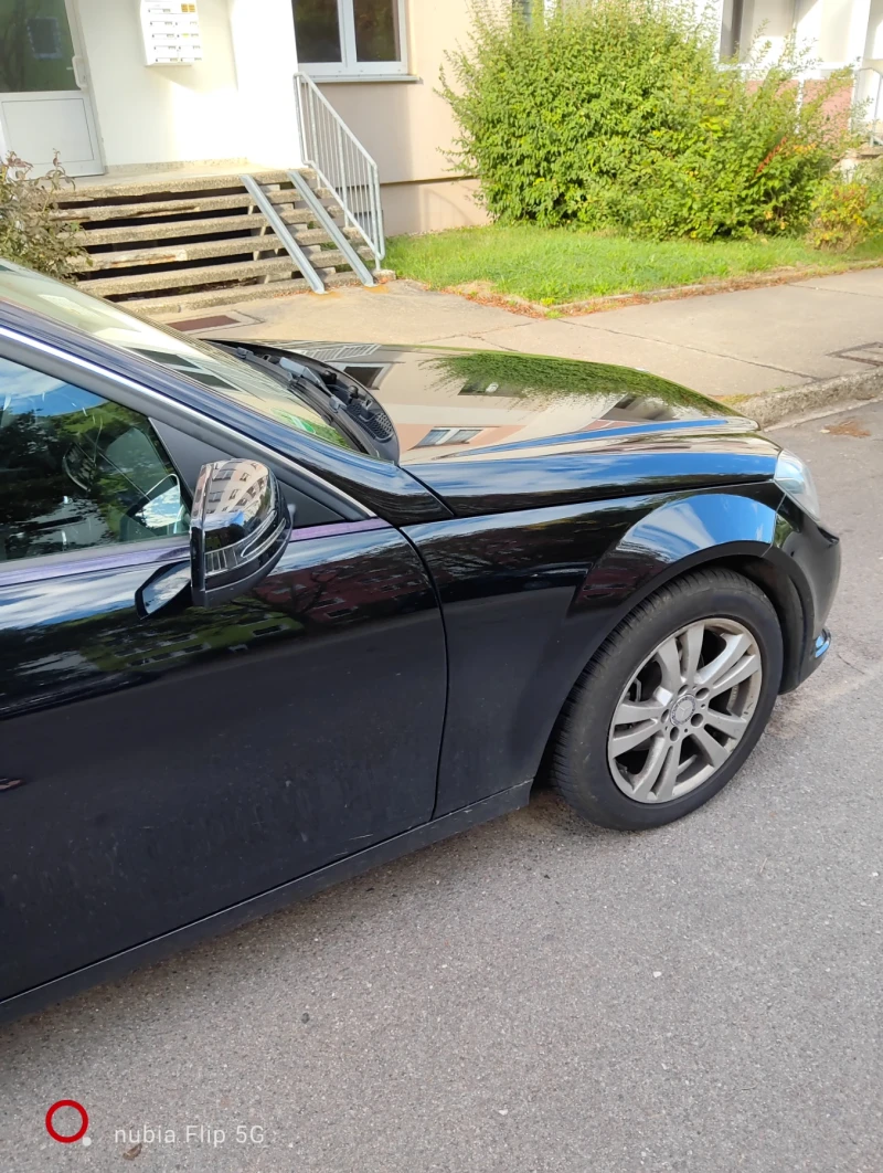 Mercedes-Benz C 200, снимка 12 - Автомобили и джипове - 52991374