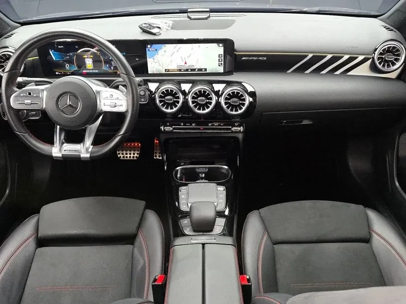 Mercedes-Benz A 35 AMG 4MATIC SEDAN, снимка 7 - Автомобили и джипове - 54968334