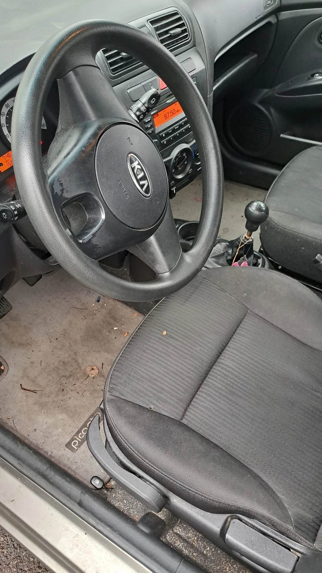 Kia Picanto 1.1 Бензин | Mobile.bg — изображение 11