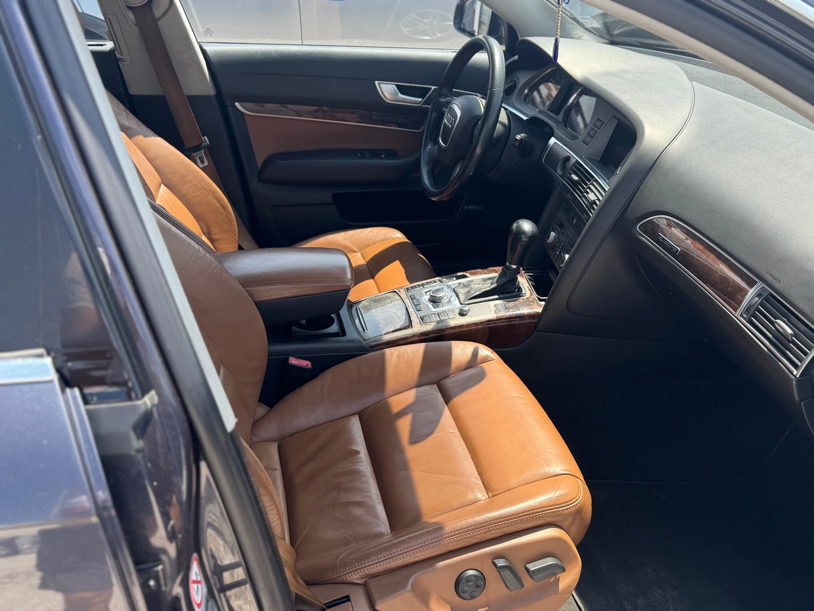 Audi A6 3.2 - изображение 4