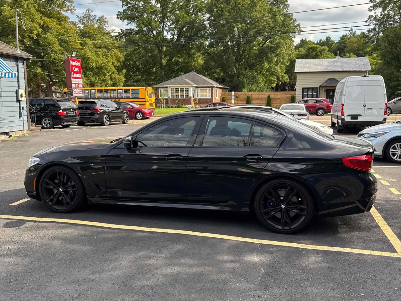 BMW 550 M550i xDrive* Авто финансиране* Карфакс - изображение 3