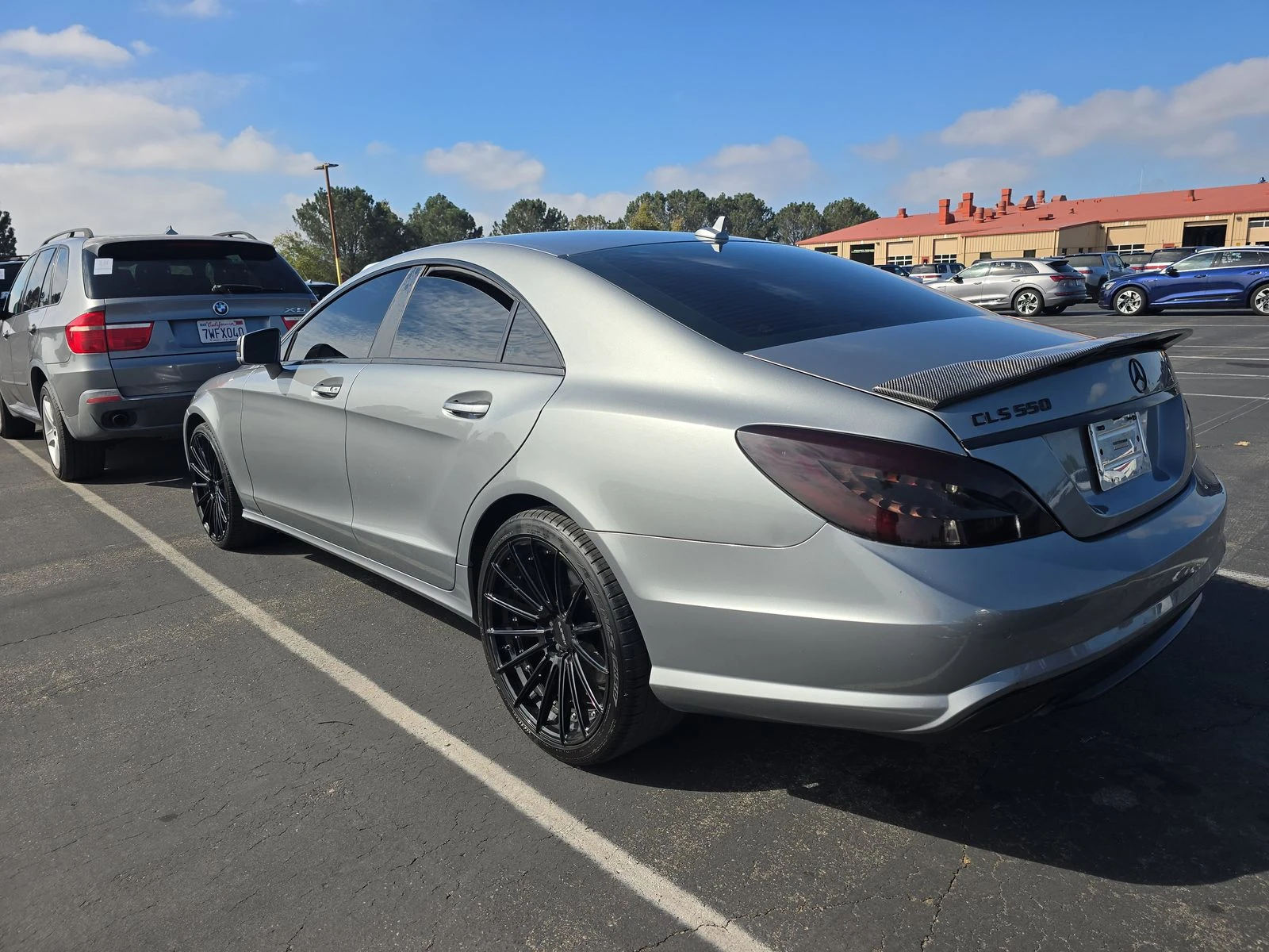 Mercedes-Benz CLS 550 AMG PACK* HARMAN* CARBON* ОБДУХ* KEYLESS GO* КАМЕР - изображение 4