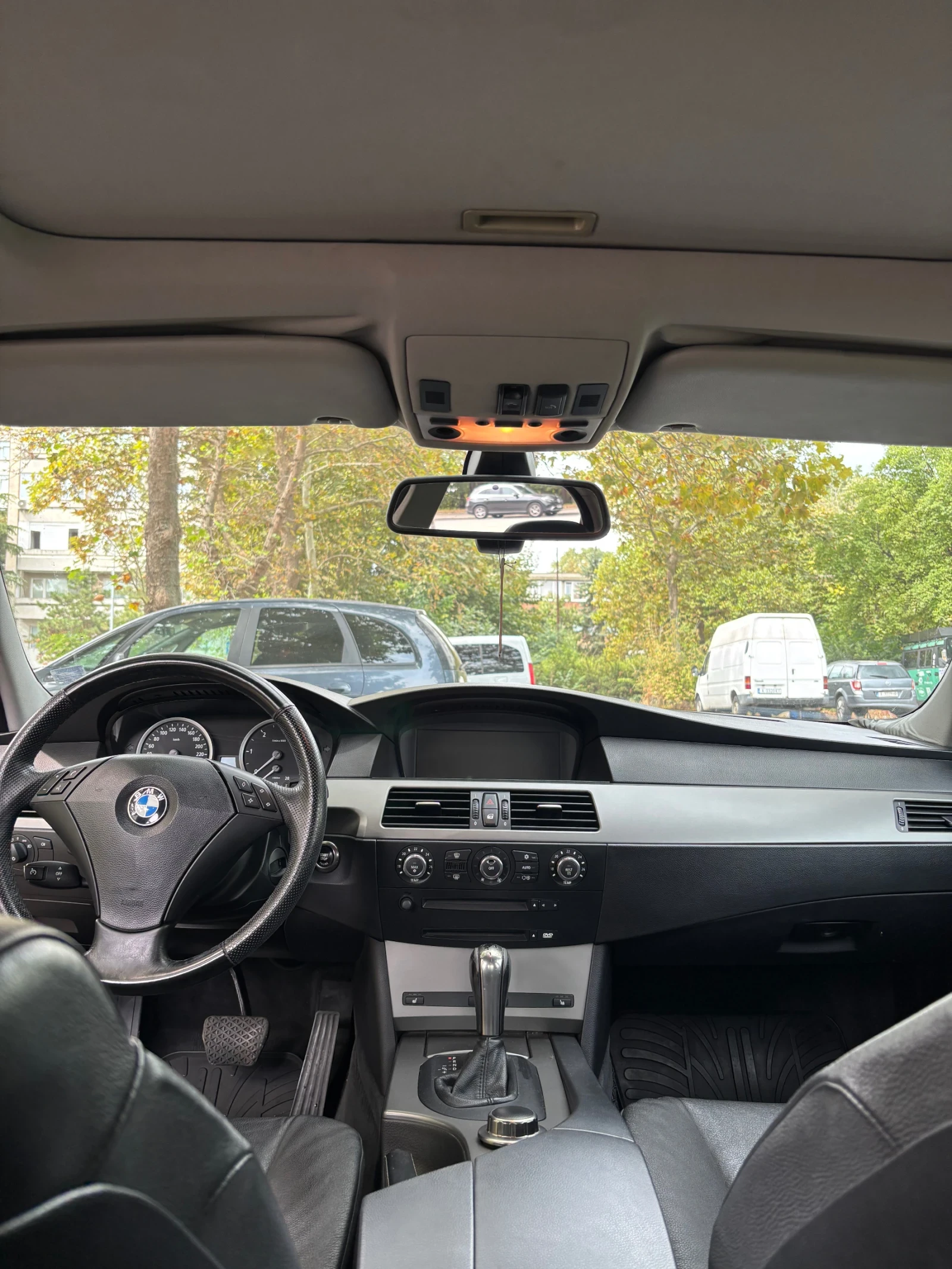 BMW 525  - изображение 10