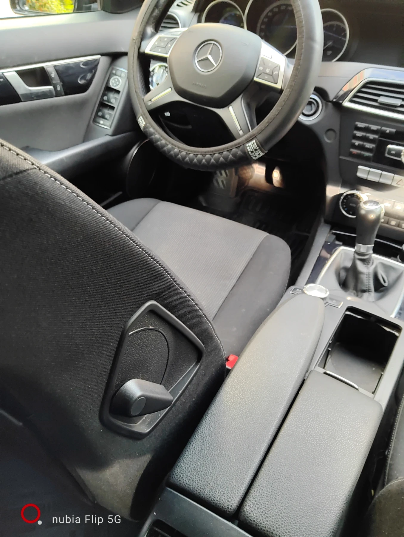 Mercedes-Benz C 200  - изображение 10