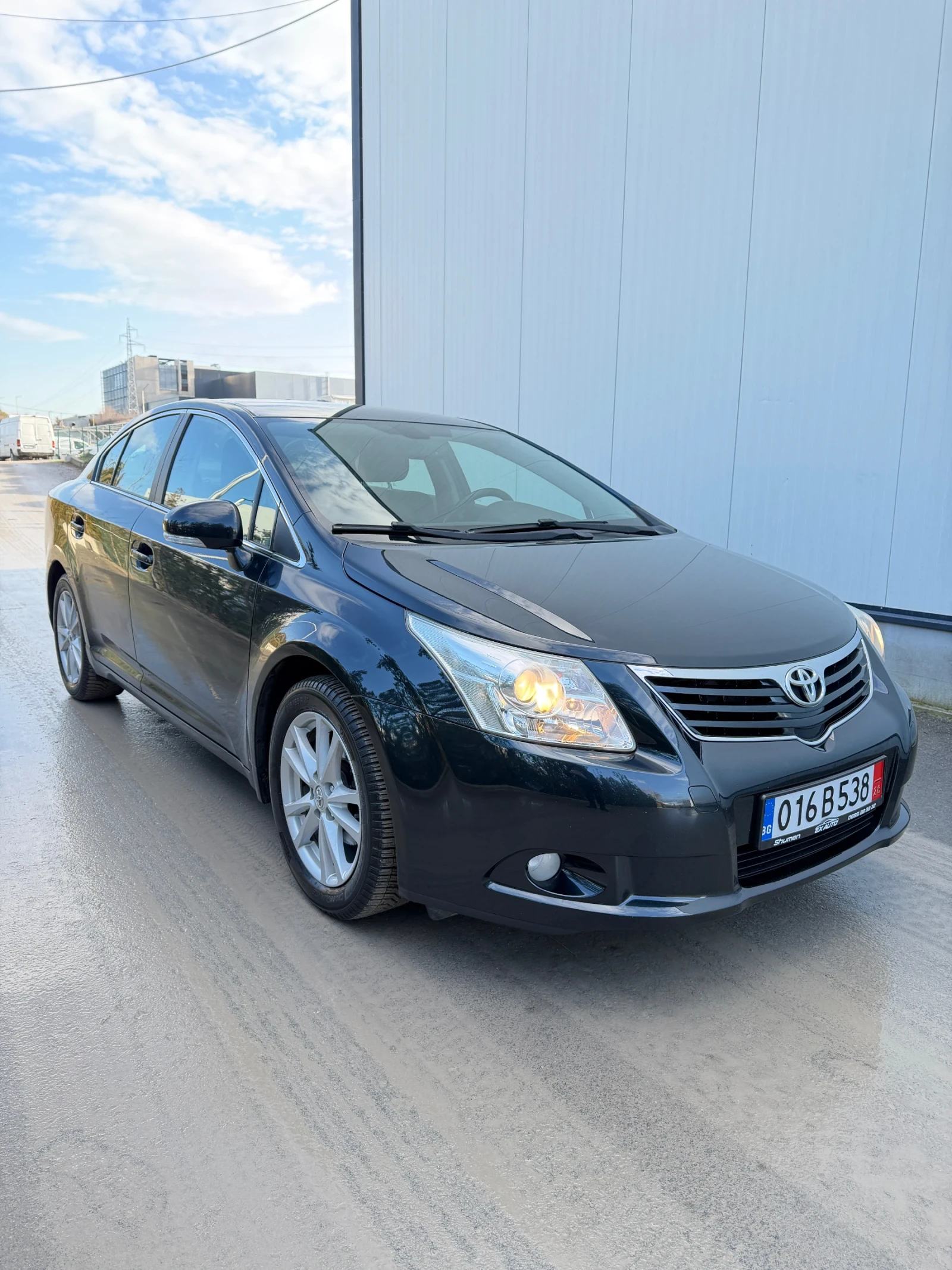 Toyota Avensis 1.6 VVT-I 132�.�. NAVI* CAMERA* KLIMATRON | Mobile.bg � ����������� 1