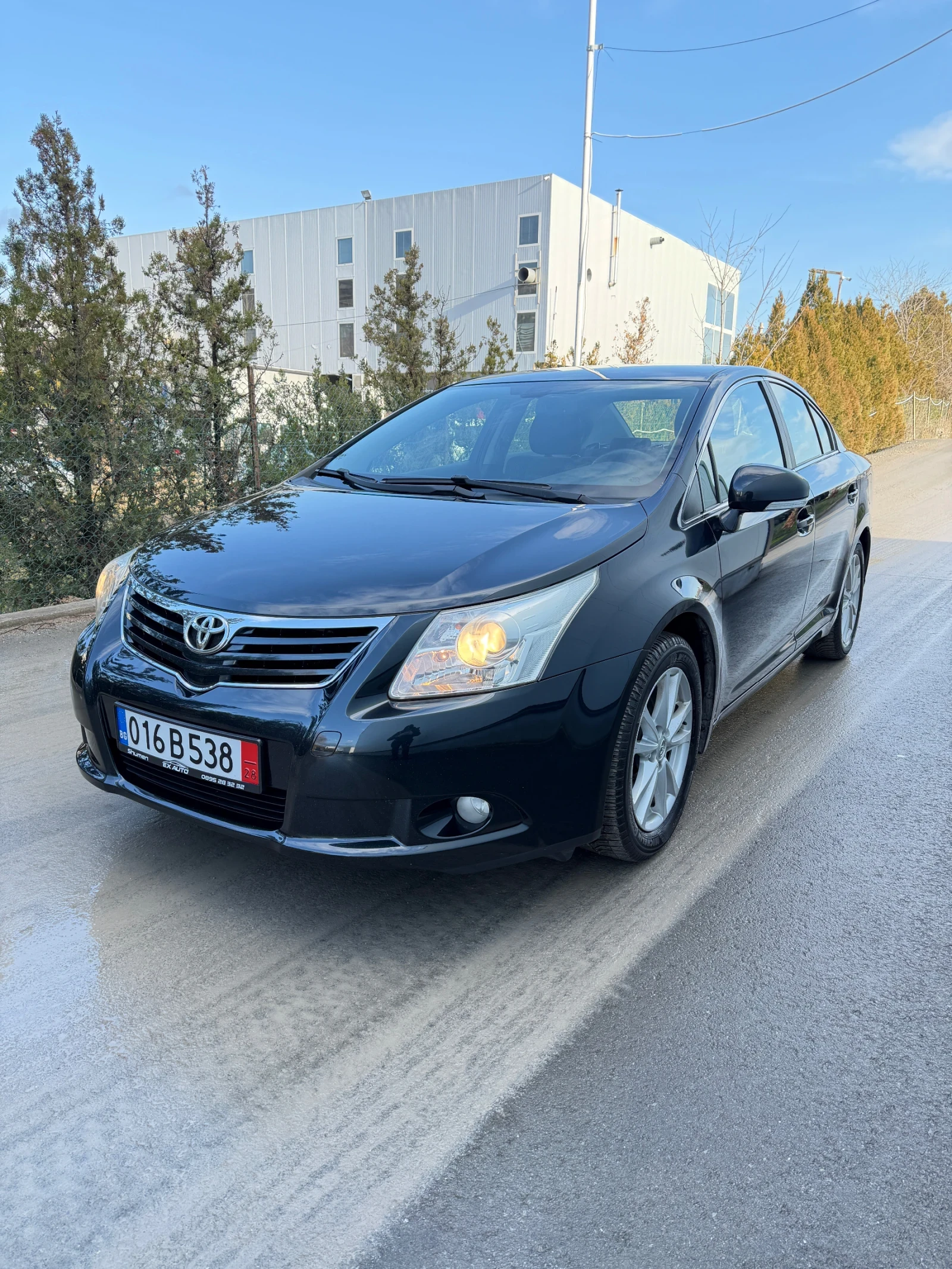Toyota Avensis 1.6 VVT-I 132�.�. NAVI* CAMERA* KLIMATRON | Mobile.bg � ����������� 2