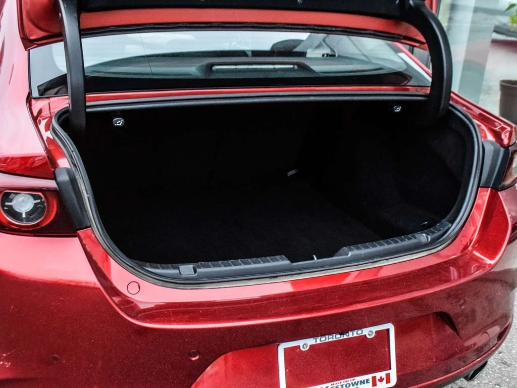 Mazda 3 * CARFAX * ЦЕНА ДО БГ - изображение 9