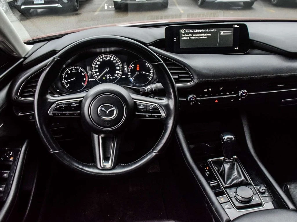 Mazda 3 * CARFAX * ���� �� �� | Mobile.bg � ����������� 13