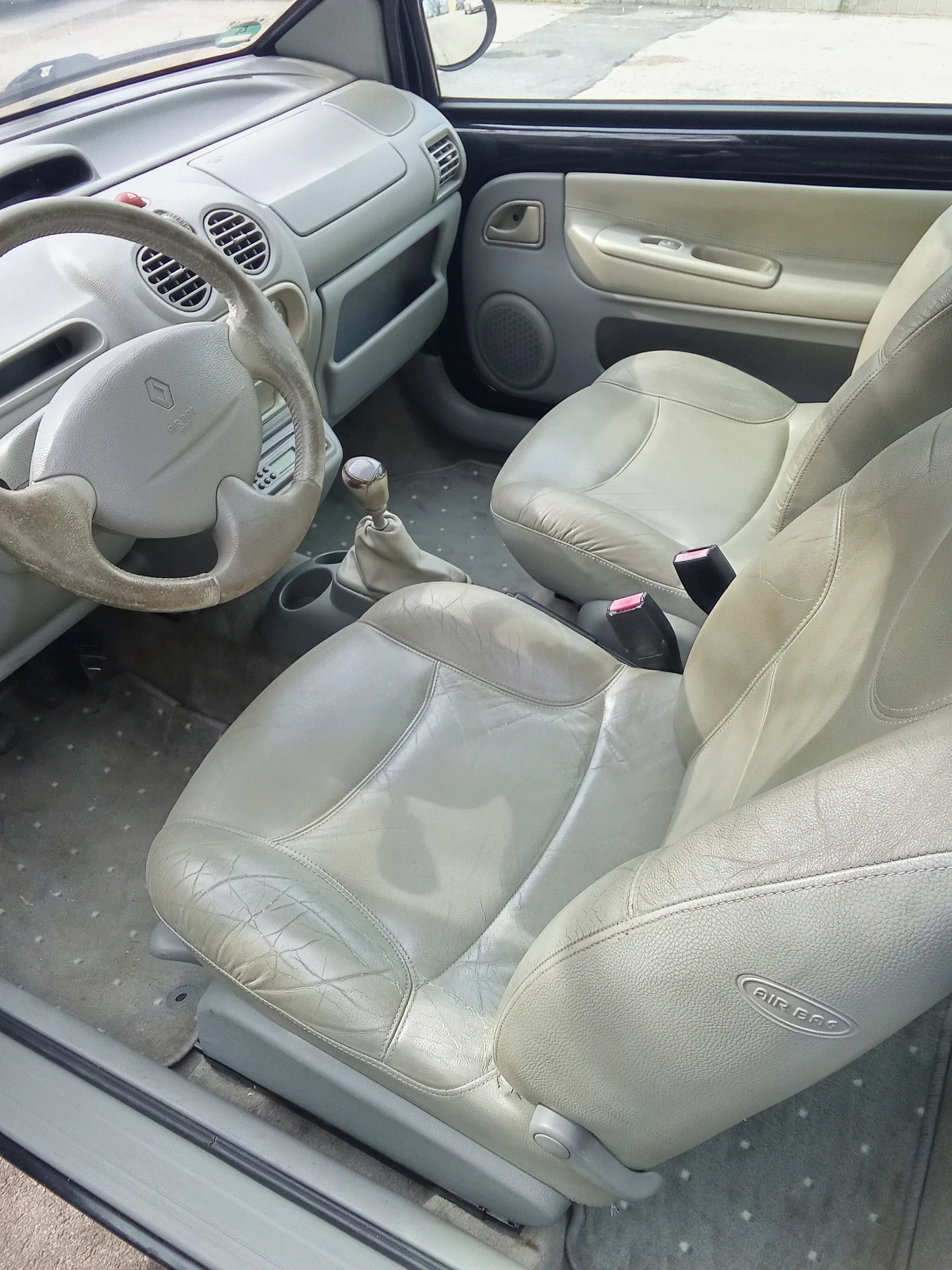 Renault Twingo, снимка 6 - Автомобили и джипове - 53622744