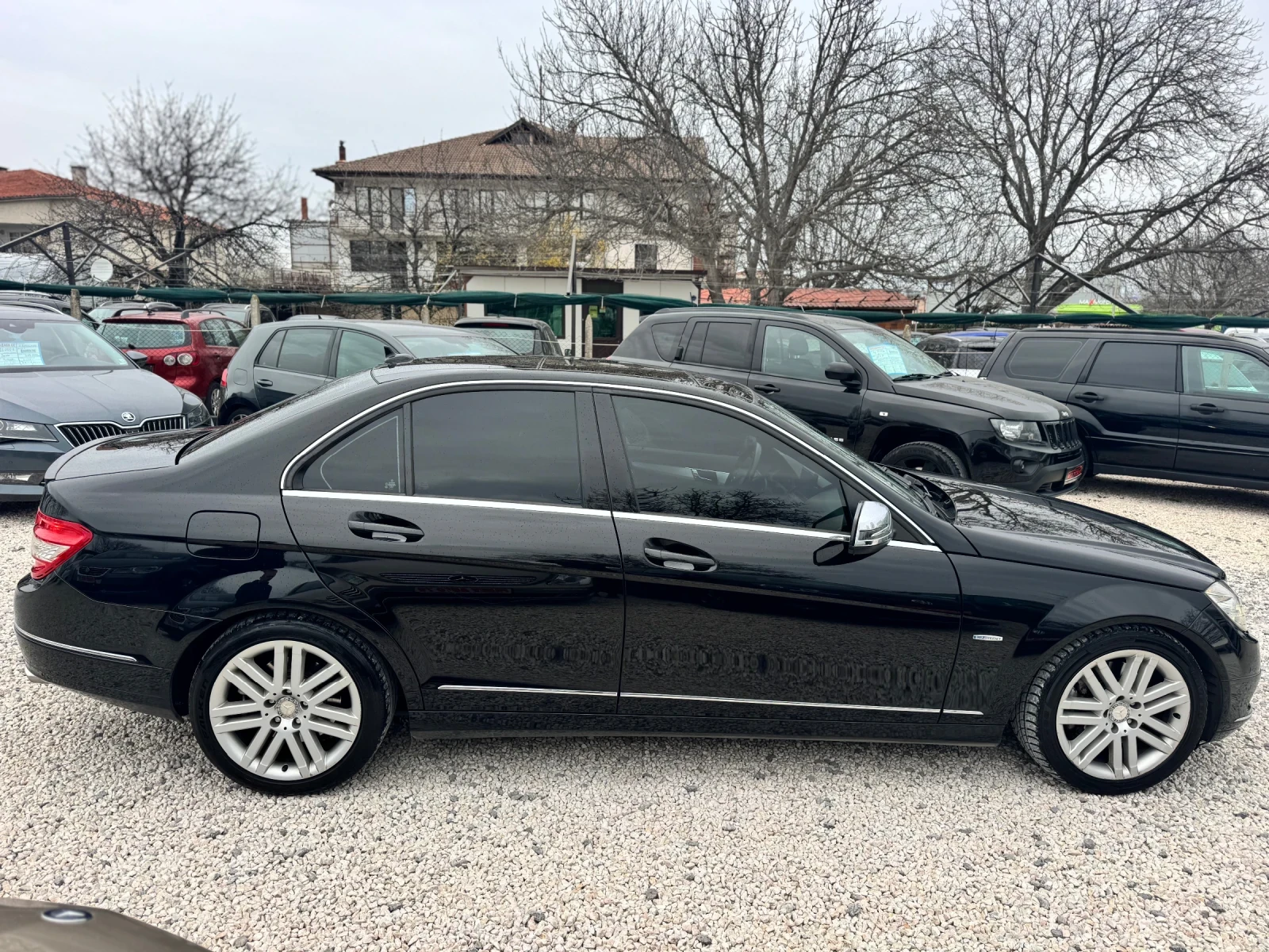 Mercedes-Benz C 350 4 MATIC , снимка 8 - Автомобили и джипове - 53926553