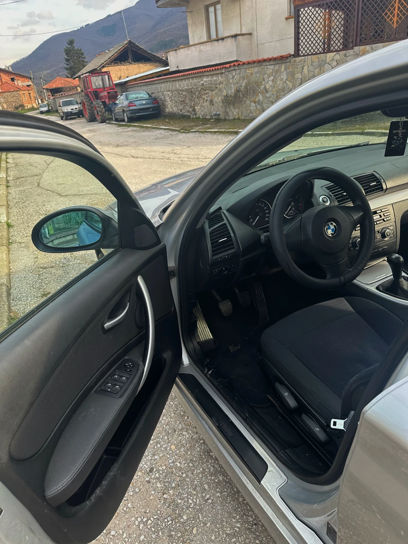 BMW 118, снимка 13 - Автомобили и джипове - 53987486