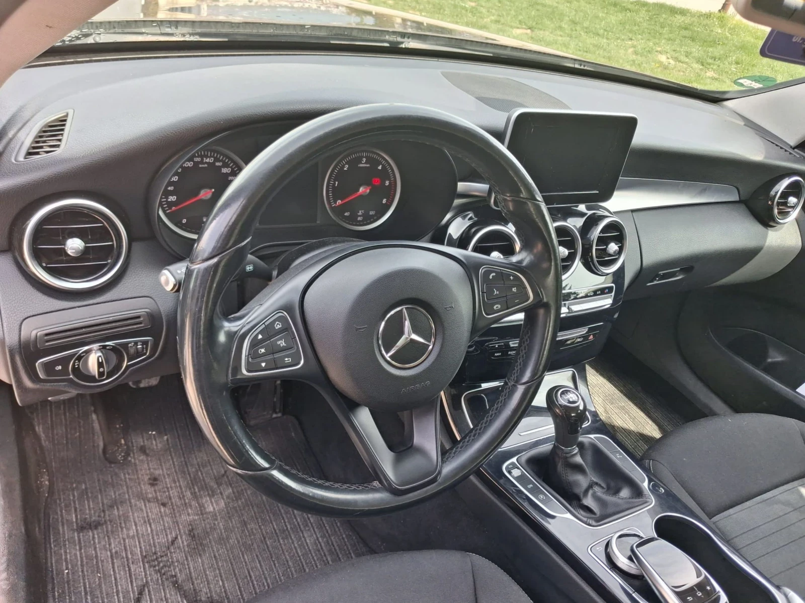 Mercedes-Benz C 220 C220, снимка 9 - Автомобили и джипове - 54190818