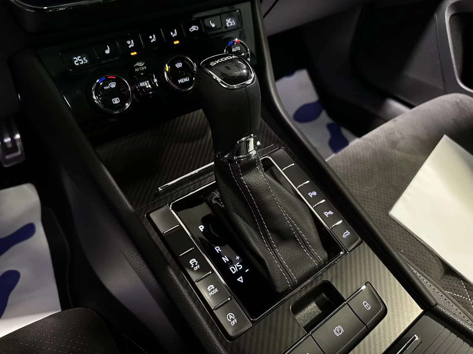 Skoda Superb 2.0TDI/200HP/SPORT-LINE/PANO/DSG/MEMO/LED/CAM/191q | Mobile.bg � ����������� 10