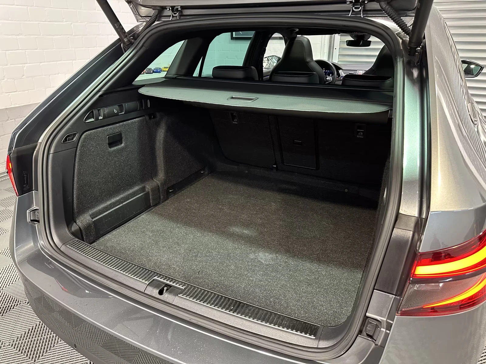 Skoda Superb 2.0TDI/200HP/SPORT-LINE/PANO/DSG/MEMO/LED/CAM/191q | Mobile.bg � ����������� 16