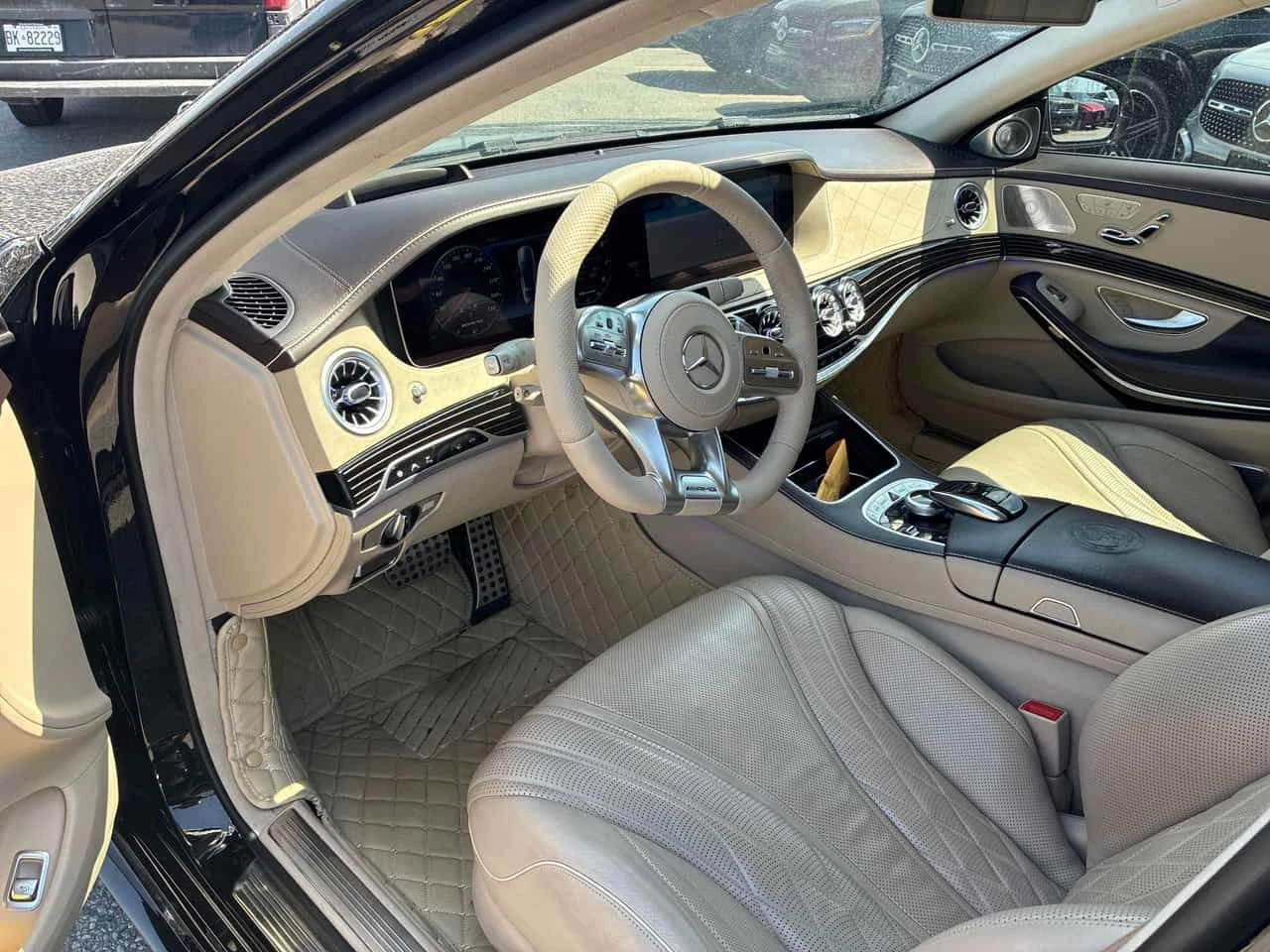 Mercedes-Benz S 63 AMG | DISTRONIC| 3D BURMESTER| HUD| КЛИП НА МОТОР, снимка 7 - Автомобили и джипове - 54429802