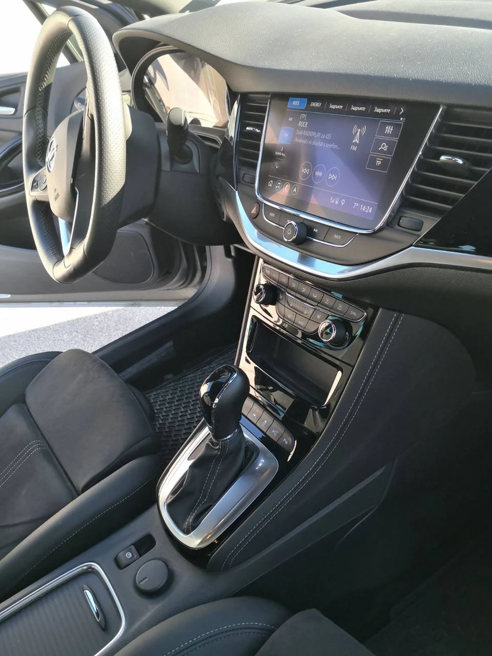Opel Astra K, снимка 3 - Автомобили и джипове - 54489795