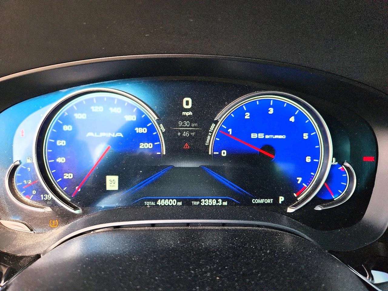 BMW 550 M550XI| B&W DIAMOND| HUD| ВАКУУМ| DISTRONIC, снимка 9 - Автомобили и джипове - 54635561