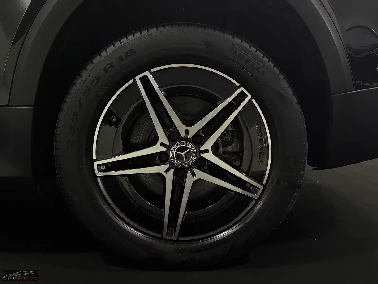 Mercedes-Benz EQB 300/228HP/4MATIC/AMG/CAM/PANO/MEM/KLESS/ACC/489z, снимка 8 - Автомобили и джипове - 54931620