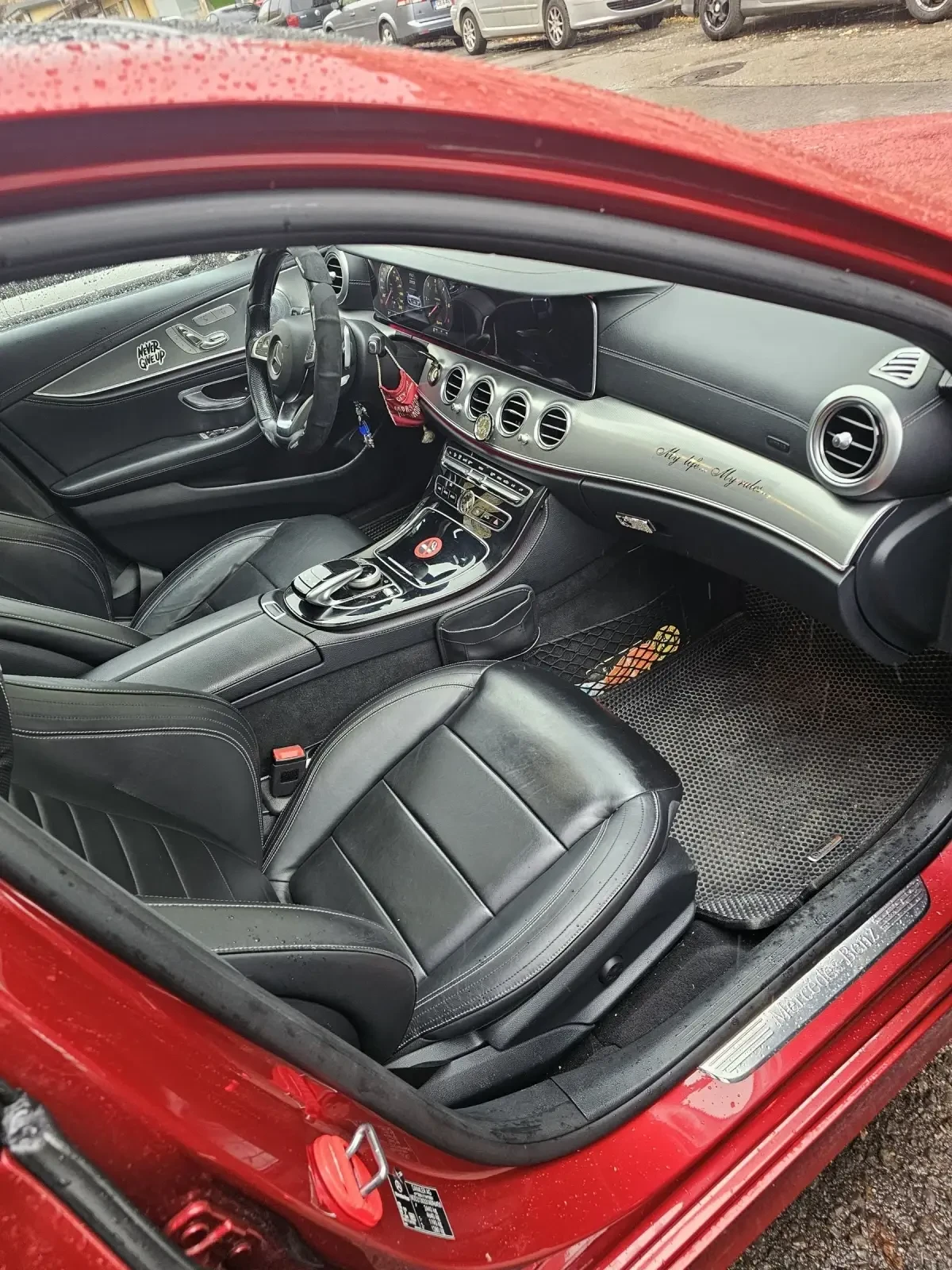 Mercedes-Benz E 350 d, снимка 17 - Автомобили и джипове - 55077894