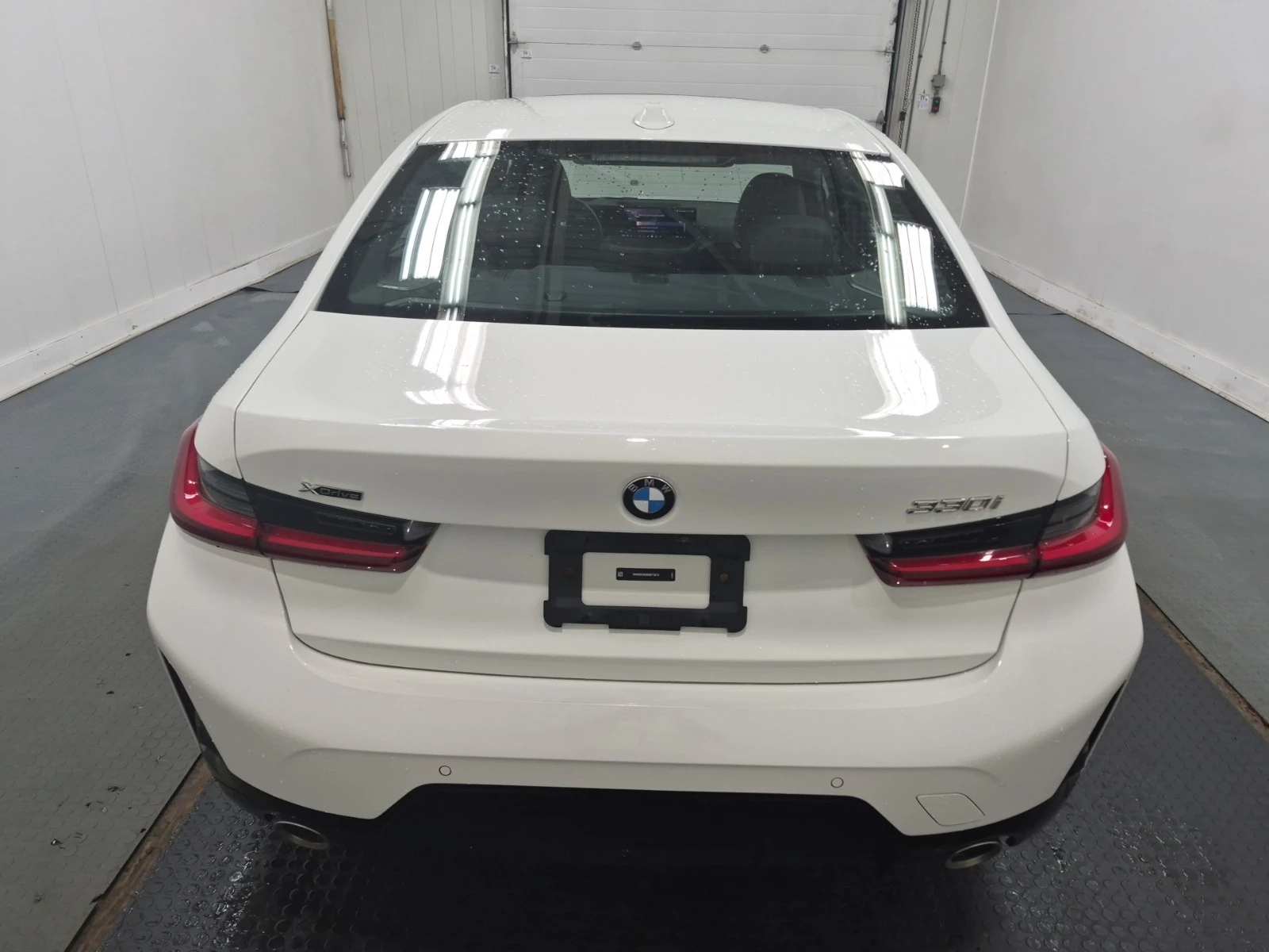 BMW 320, снимка 17 - Автомобили и джипове - 55125029