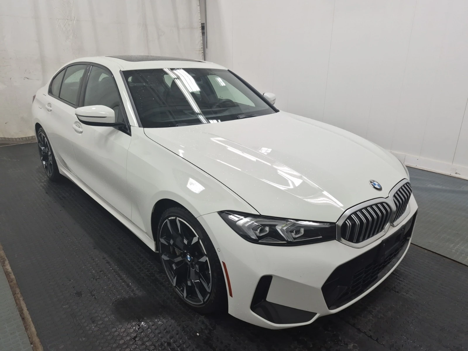 BMW 320, снимка 2 - Автомобили и джипове - 55125029