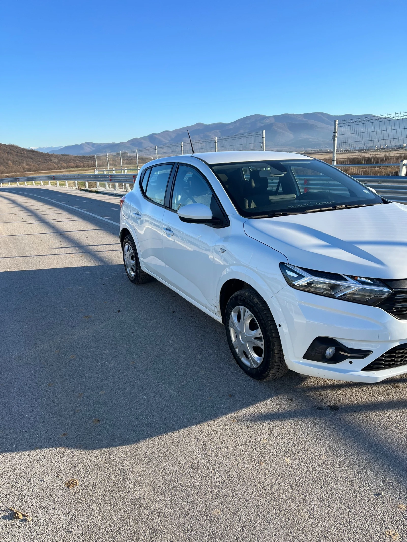 Dacia Sandero 1.0ECO-G 92кс LPG, снимка 3 - Автомобили и джипове - 55363748