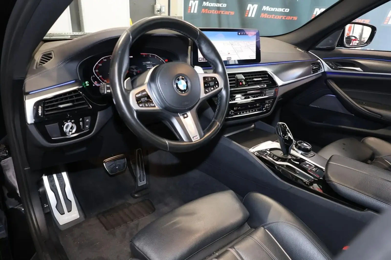 BMW 540 M* SPORT* XDRIVE* HARMON* KARDON* LANE* ASSIST, снимка 8 - Автомобили и джипове - 55792095