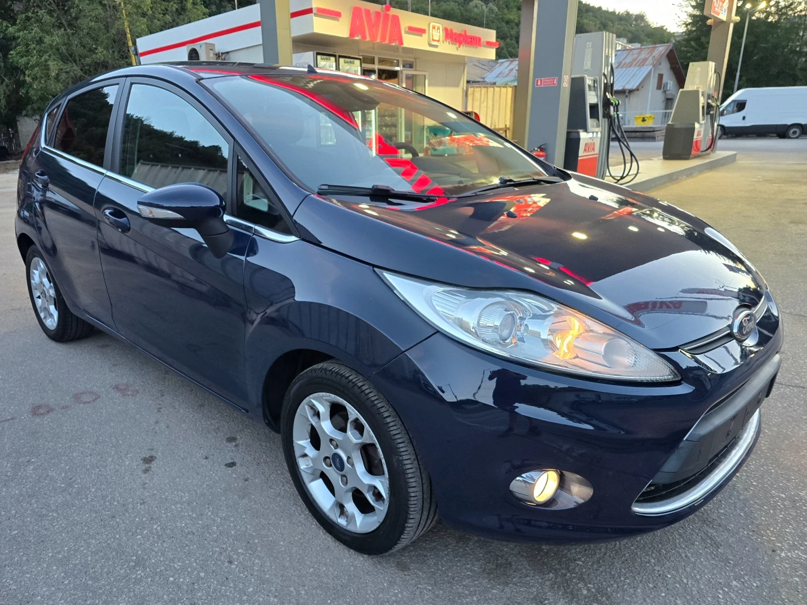 Ford Fiesta 1.4 ГАЗ BRC, снимка 7 - Автомобили и джипове - 55965547