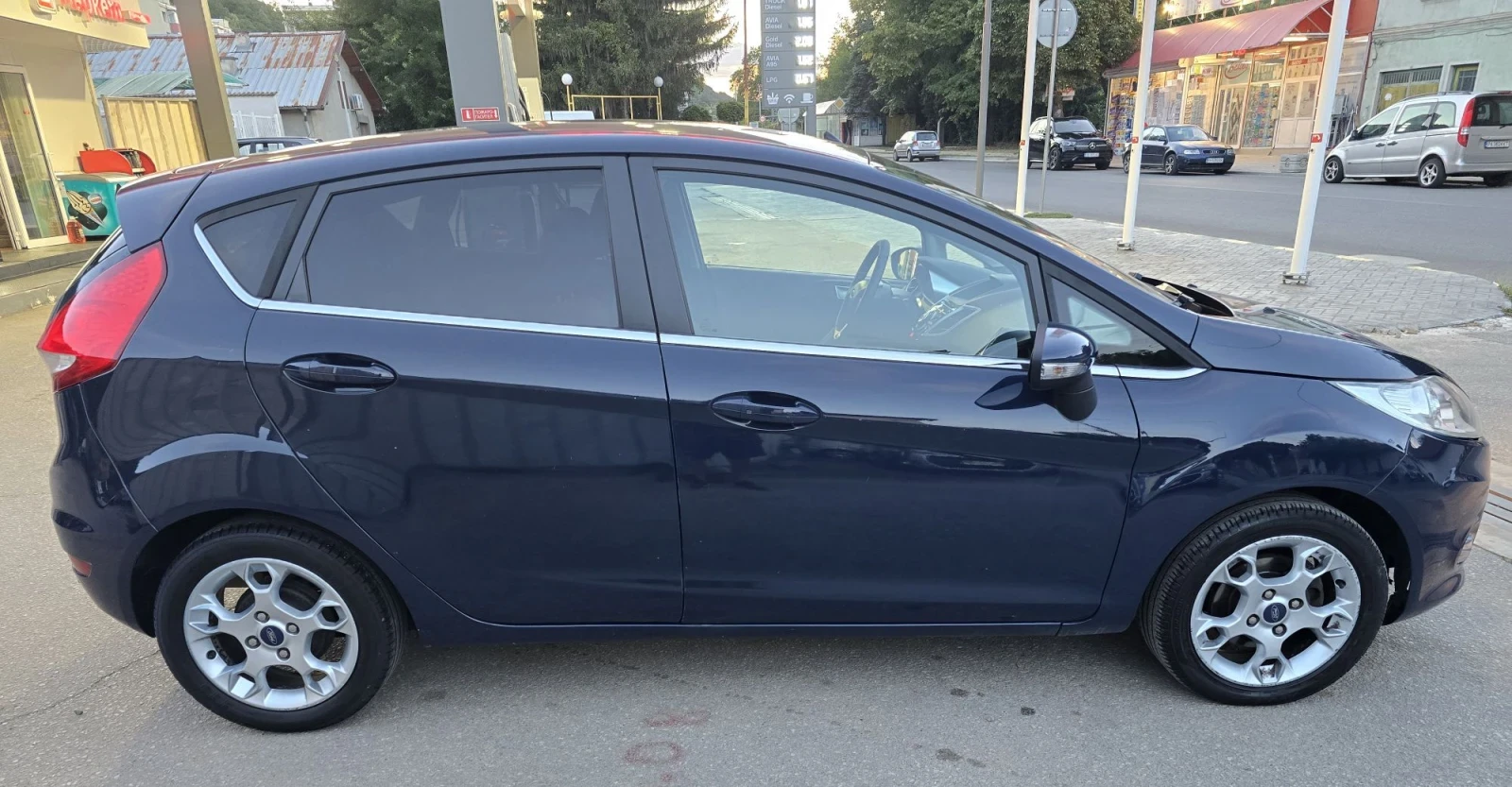 Ford Fiesta 1.4 ГАЗ BRC, снимка 6 - Автомобили и джипове - 55965547