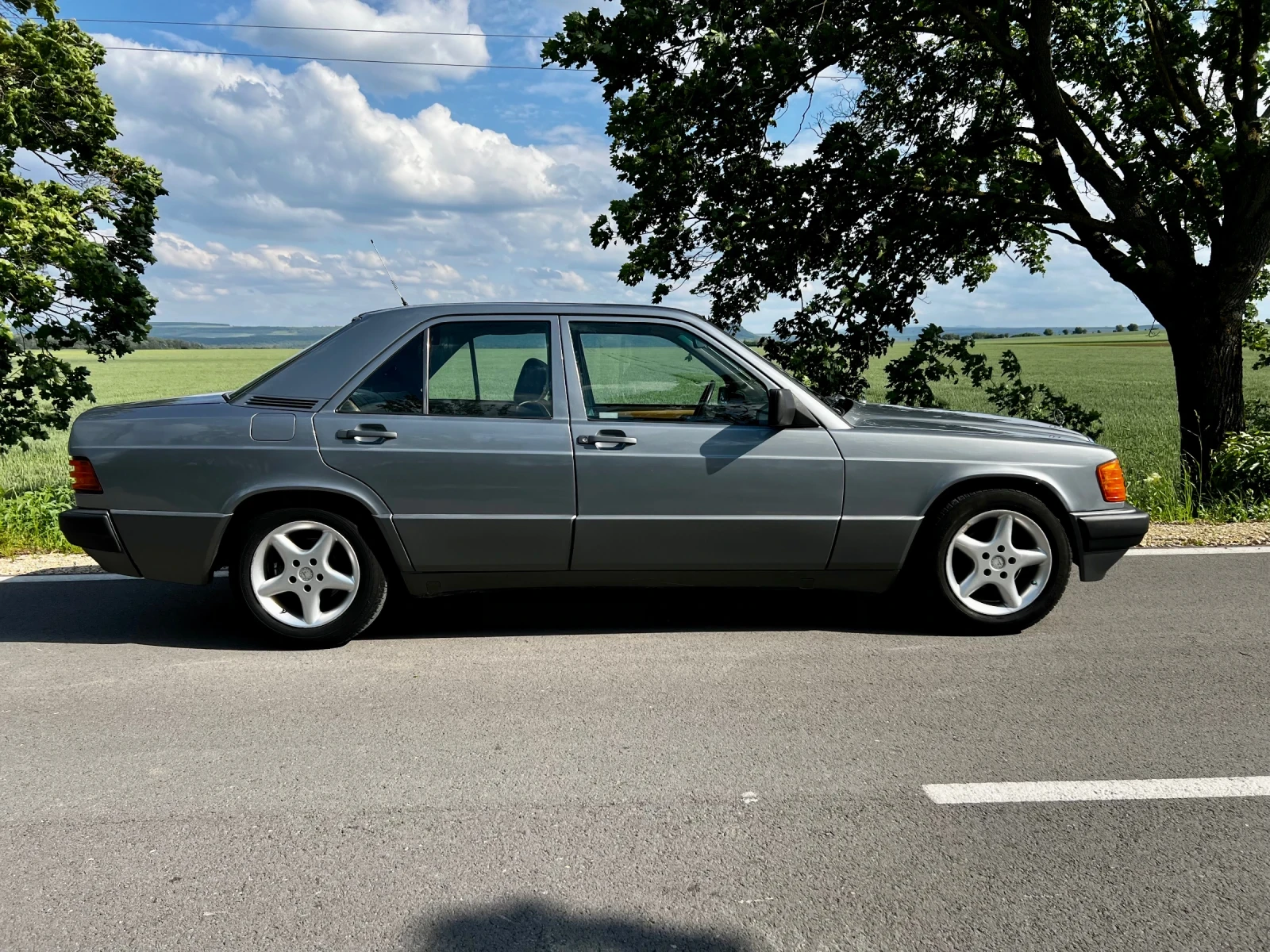 Mercedes-Benz 190, снимка 8 - Автомобили и джипове - 55989441