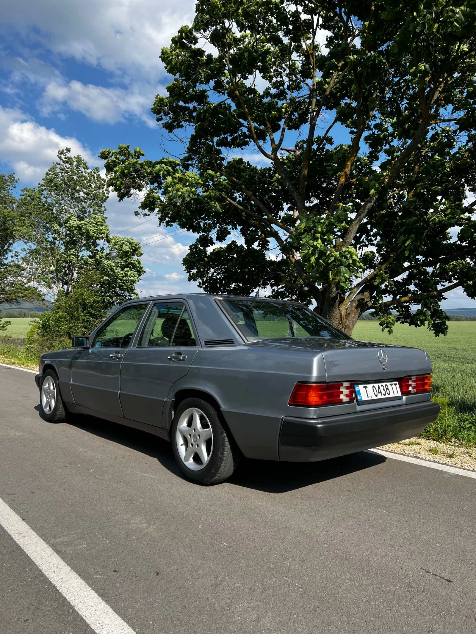 Mercedes-Benz 190, снимка 2 - Автомобили и джипове - 55989441