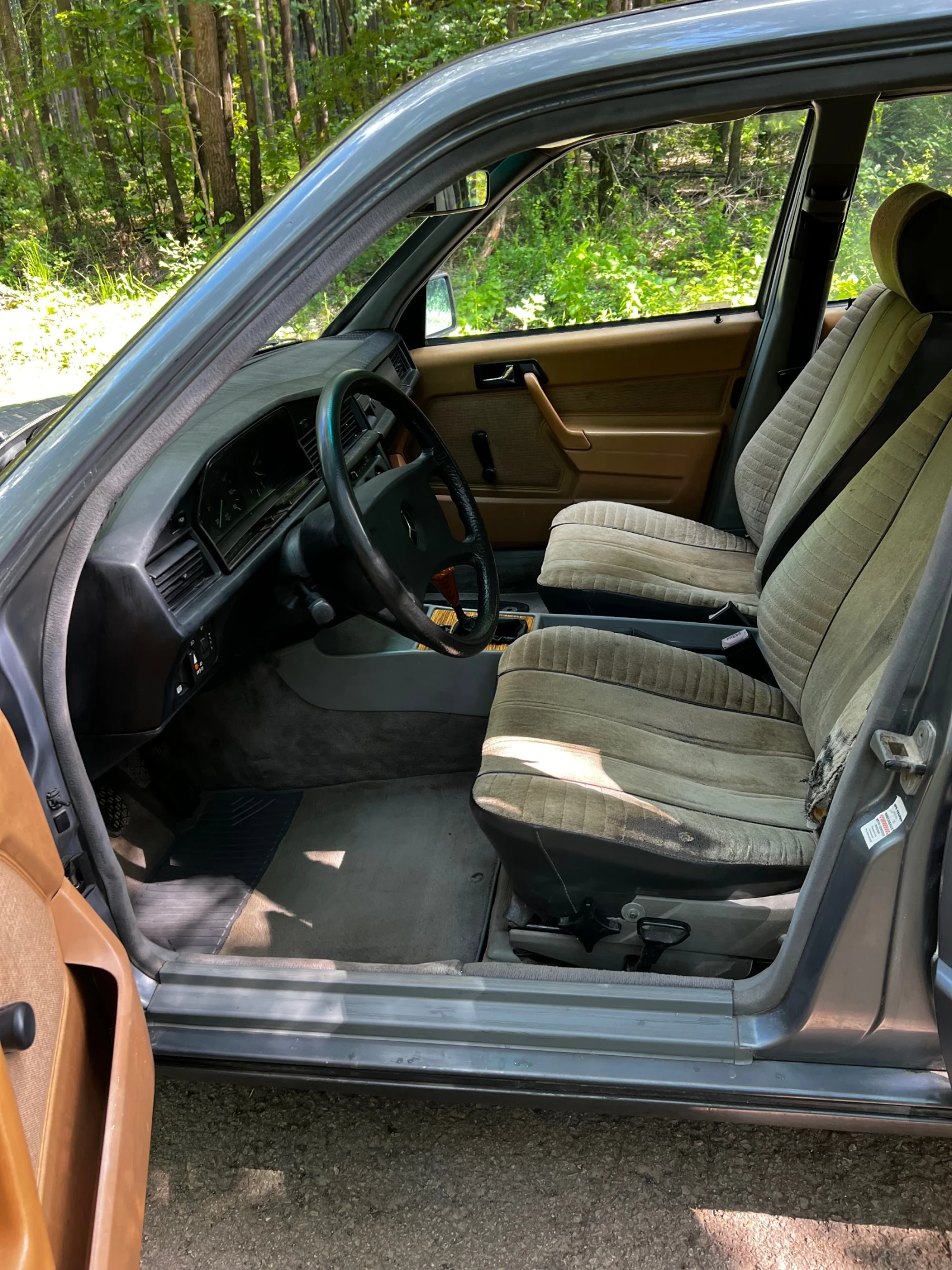Mercedes-Benz 190, снимка 12 - Автомобили и джипове - 55989441