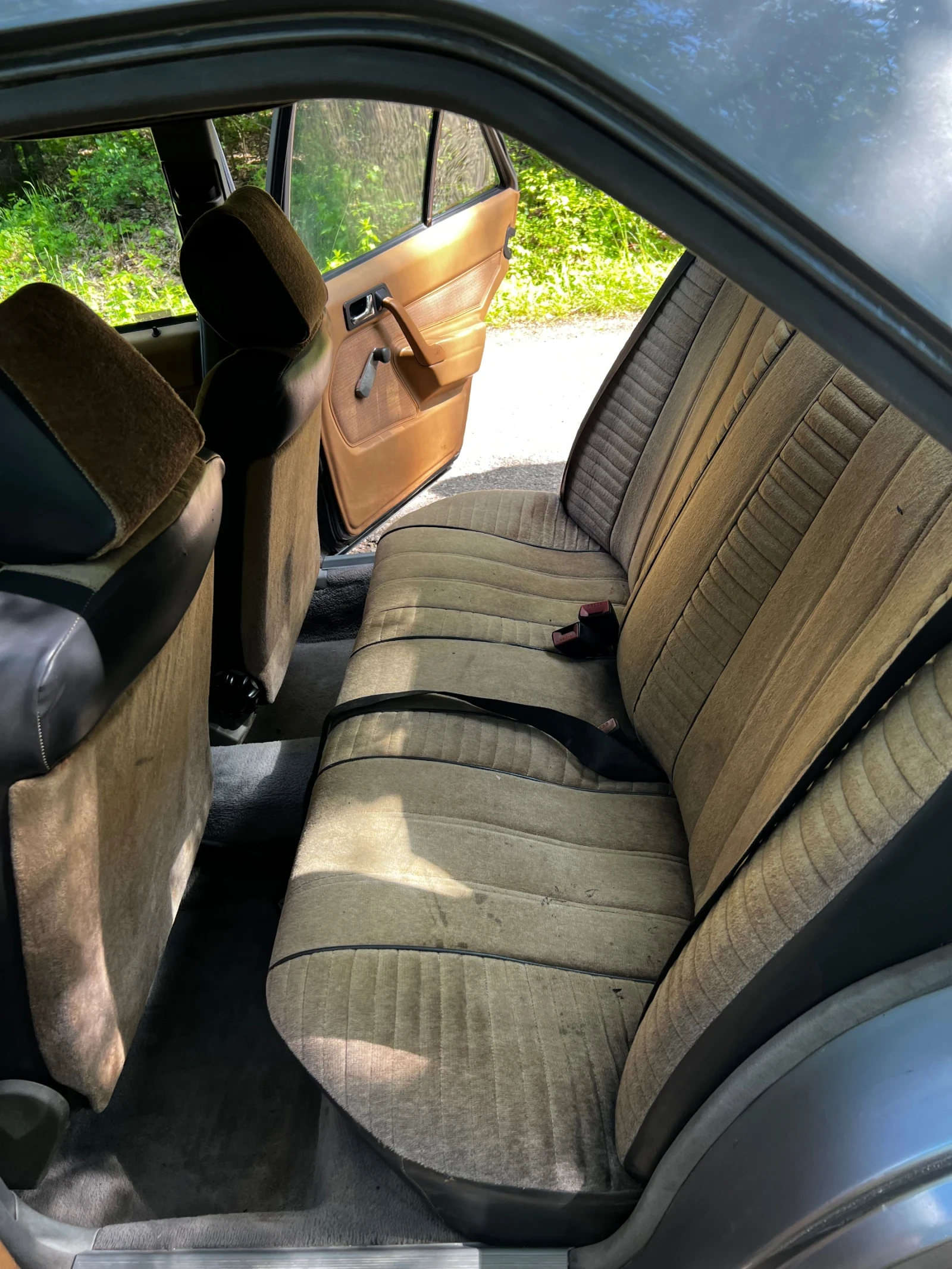 Mercedes-Benz 190, снимка 14 - Автомобили и джипове - 55989441