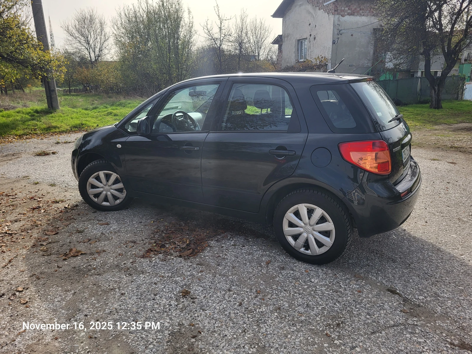 Suzuki SX4, снимка 2 - Автомобили и джипове - 56133466