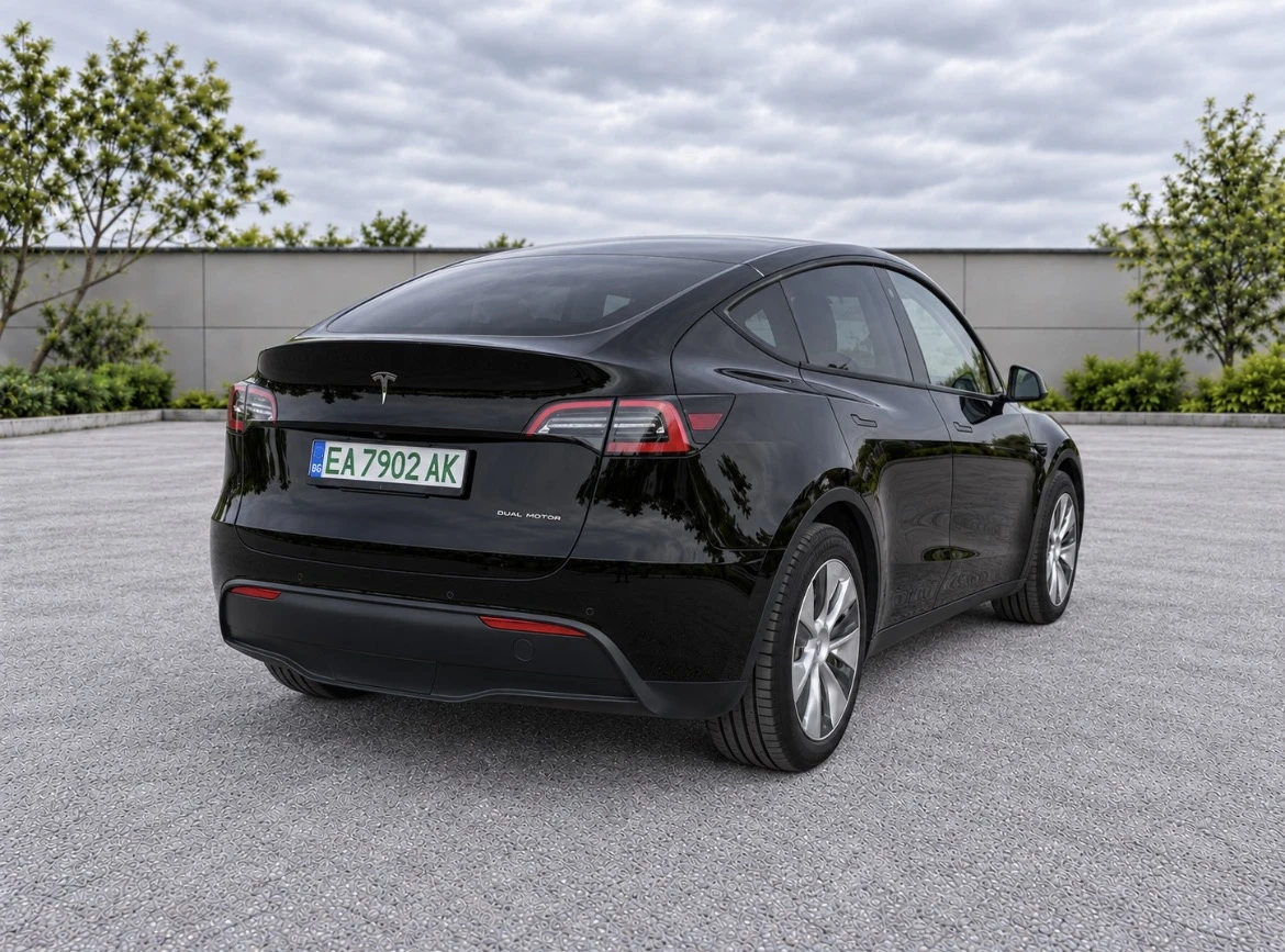 Tesla Model Y Long Range/ Dual Motor, снимка 4 - Автомобили и джипове - 56380627