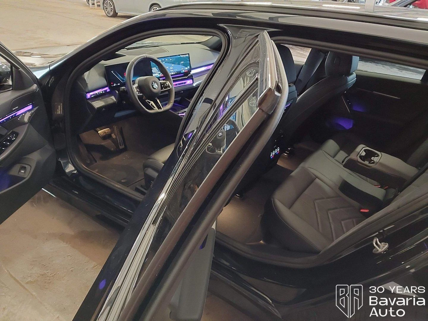 BMW 520 i Touring Steptronic, снимка 5 - Автомобили и джипове - 56541555