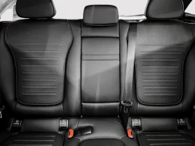 Mercedes-Benz GLC 300 4MATIC AMG PKG ЦЕНА ДО БЪЛГАРИЯ АВТОКРЕДИТ, снимка 13