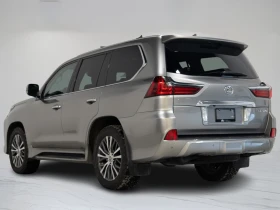 Lexus LX * 7 PASS | SUNROOF * CARFAX * , снимка 5
